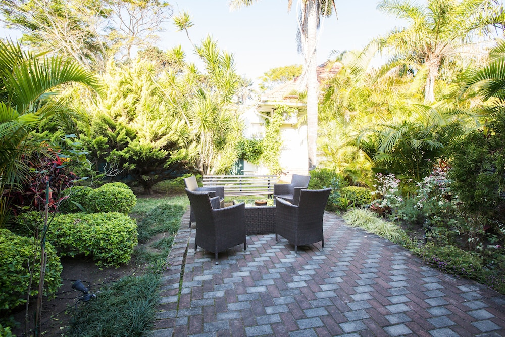 santorini guesthouse