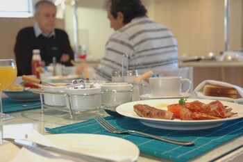 Santorini Guesthouse,Eastern Cape>>East London,3.5 star