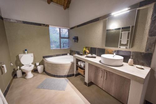 bushbaby river lodge