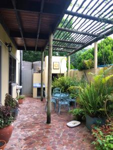 10 alexander bandb