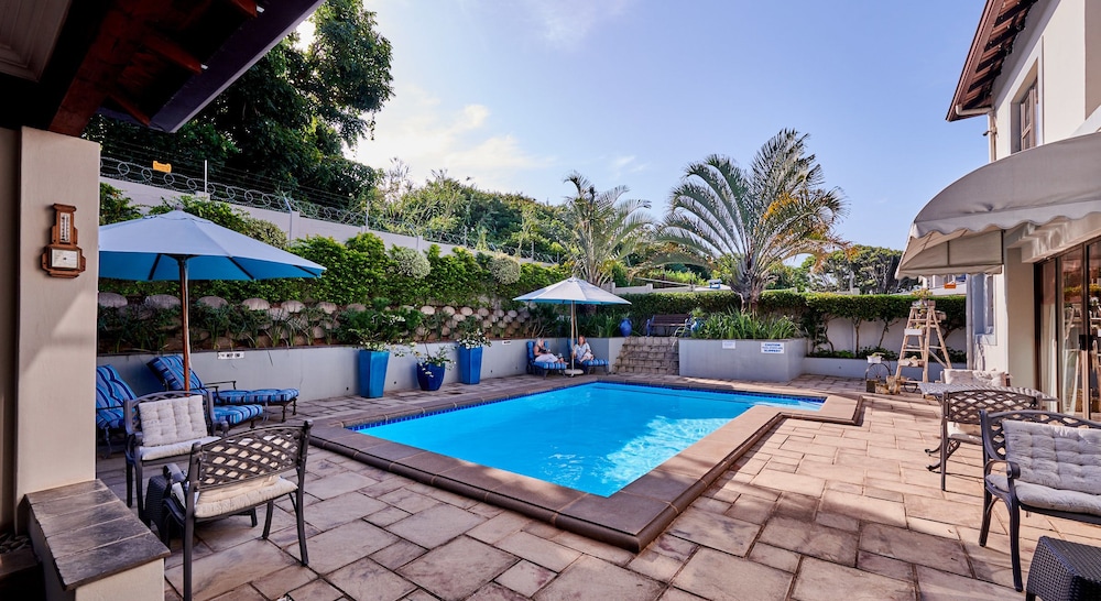 the hamptons guest house