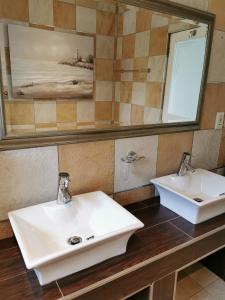 the hamptons guest house