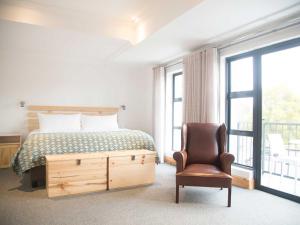 7 ackermann place guest house