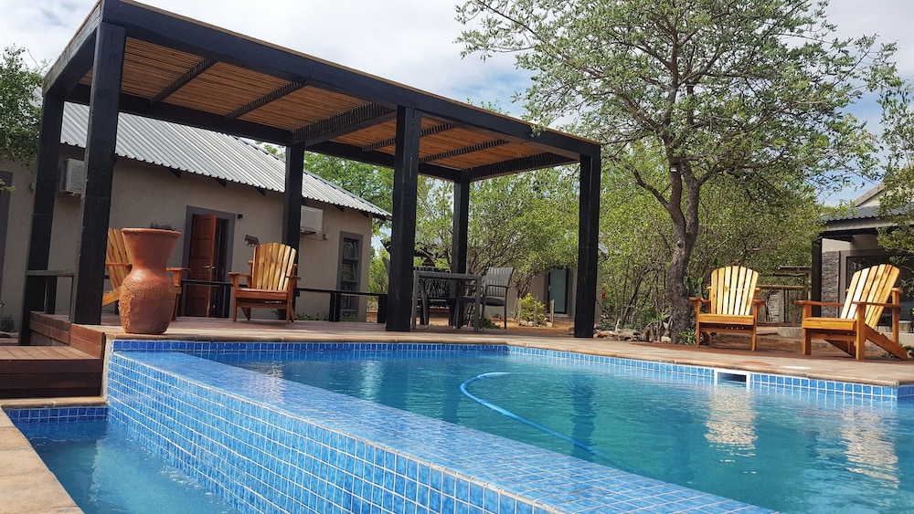 the baobab bush lodge