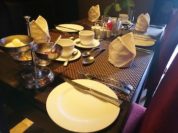 cycad guest house