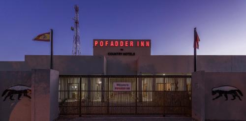 pofadder inn by country hotels