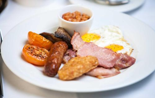 pofadder inn by country hotels