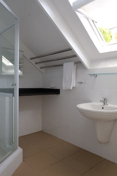 laurel cottage self catering suites