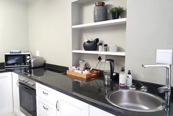 laurel cottage self catering suites