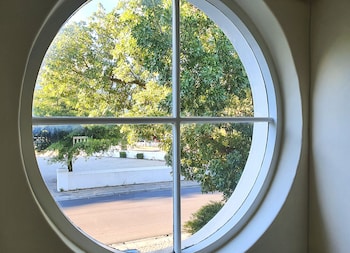 laurel cottage self catering suites