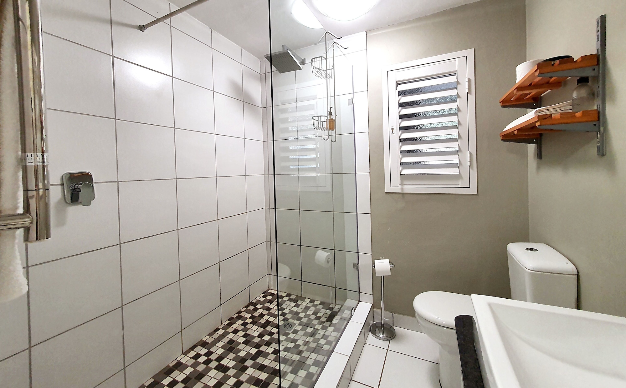laurel cottage self catering suites