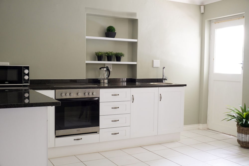 laurel cottage self catering suites