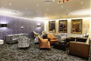 signature lux hotel by onomo sandton