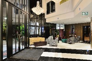 signature lux hotel by onomo sandton