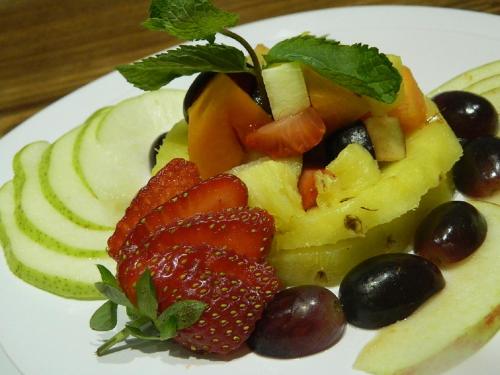 signature lux hotel by onomo sandton