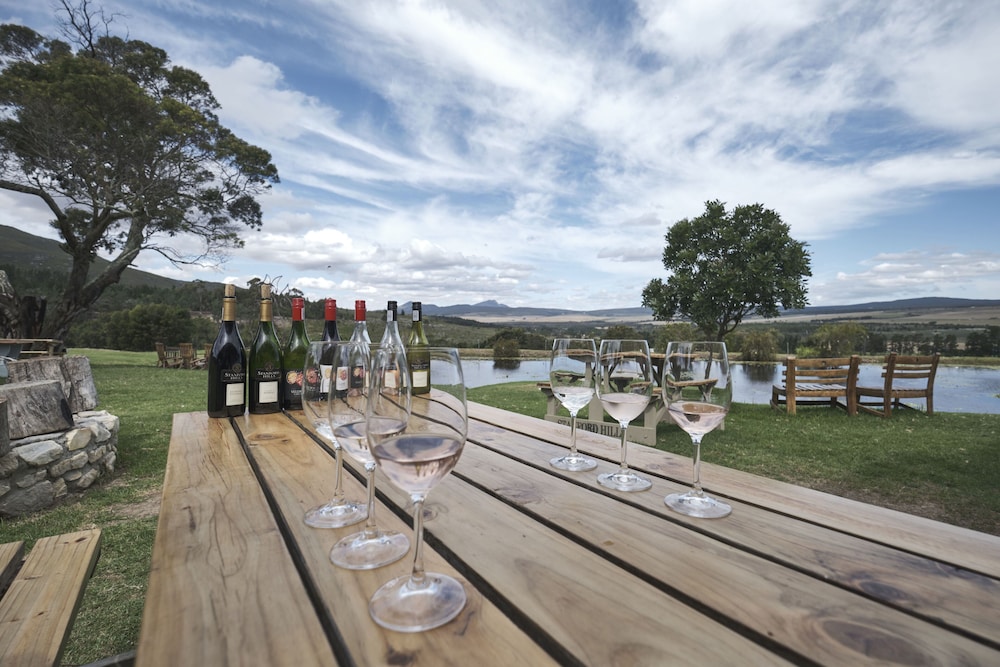 Africamps At Stanford Hills Estate- Glamping,Greater Hermanus>>Cape Town,2.5 star