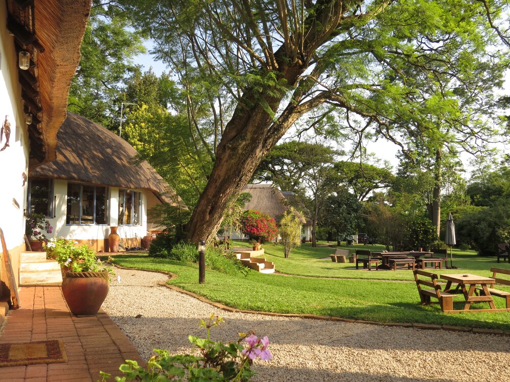 thokozani lodge
