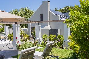 macaron boutique guest house