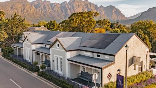 macaron boutique guest house