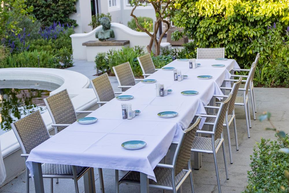 macaron boutique guest house