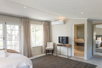 macaron boutique guest house