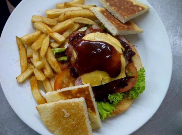 vjs guesthouse and restaurant