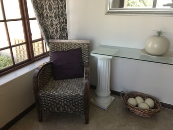 vjs guesthouse and restaurant