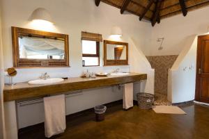 nyati safari lodge