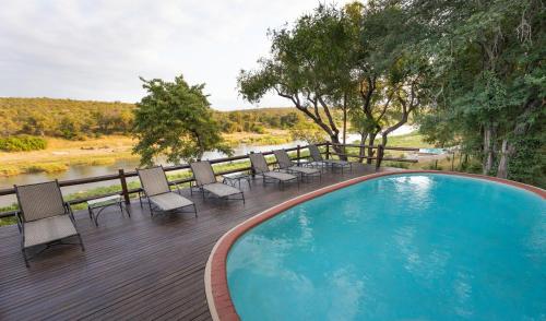 nyati safari lodge