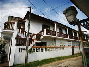 Mrs Wijenayake's Beach Haven Guest House,Tangalle>>Galle,3.5 star