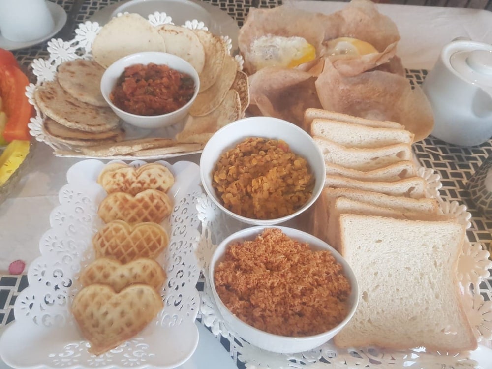 mrs wijenayakes beach haven guest house