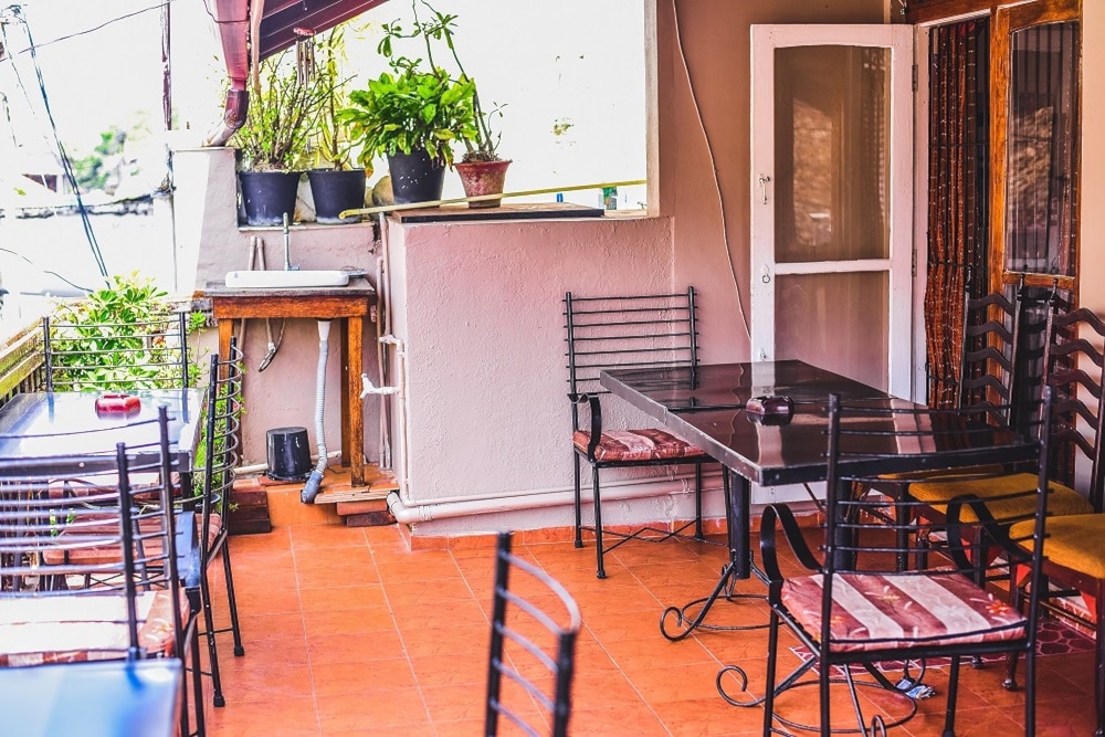 mrs wijenayakes beach haven guest house