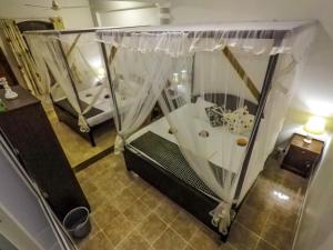 mrs wijenayakes beach haven guest house