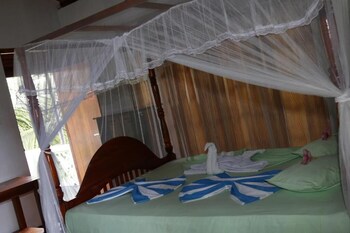 beach lagoon guesthouse