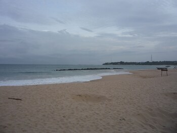 beach lagoon guesthouse