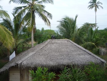 beach lagoon guesthouse