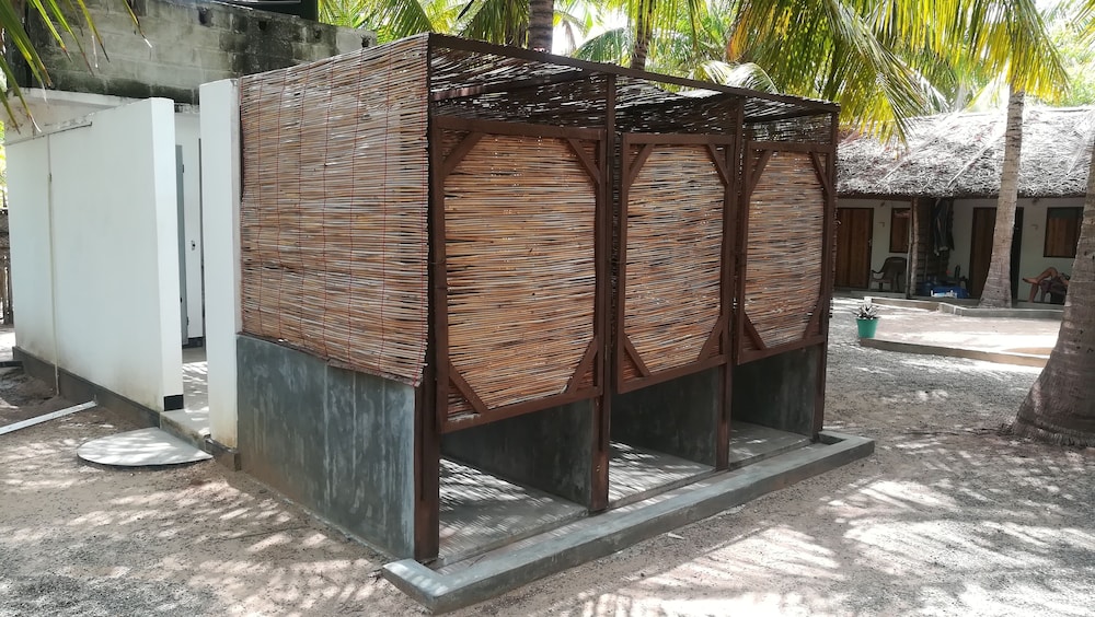 kite paradise resort kalpitiya