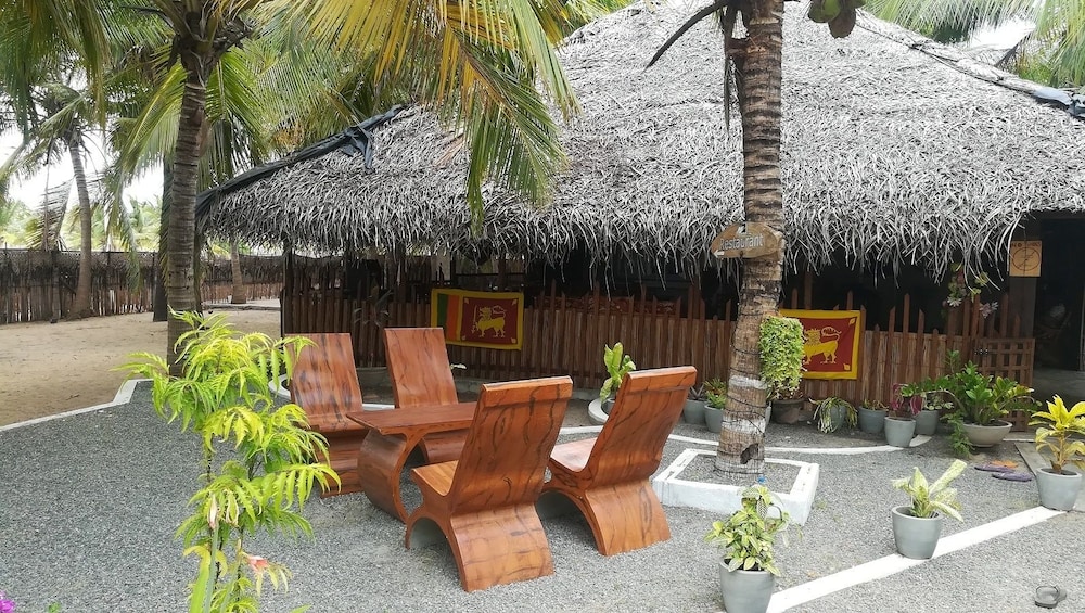 kite paradise resort kalpitiya