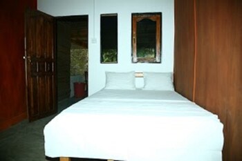 kite paradise resort kalpitiya