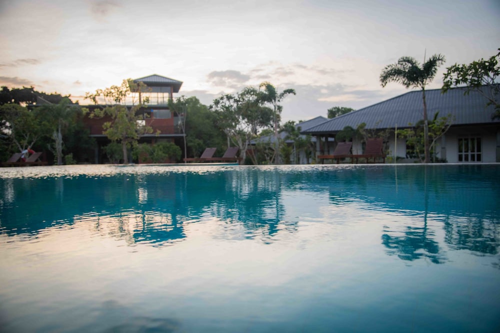 sungreen resort and spa