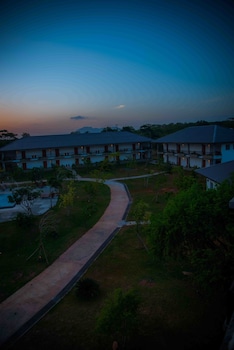 sungreen resort and spa