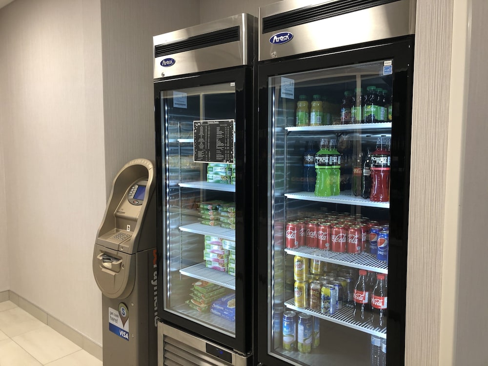holiday inn express and suites halifax airport by ihg