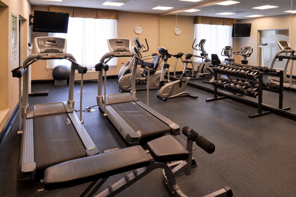 holiday inn express and suites halifax airport by ihg