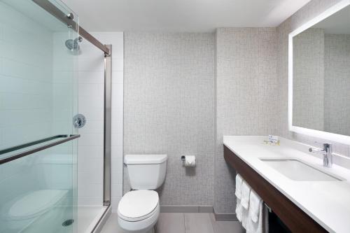 holiday inn express and suites halifax airport by ihg
