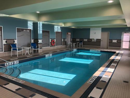 holiday inn express and suites halifax airport by ihg
