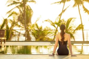 r degrees ambalangoda