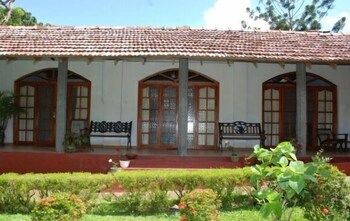 the bungalow at pantiya estate