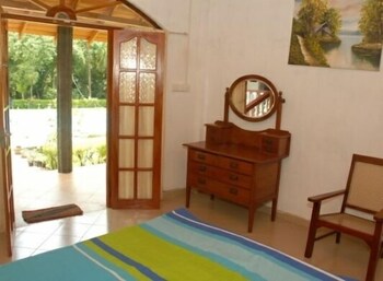 the bungalow at pantiya estate