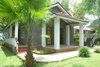 the bungalow at pantiya estate