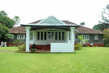 the bungalow at pantiya estate